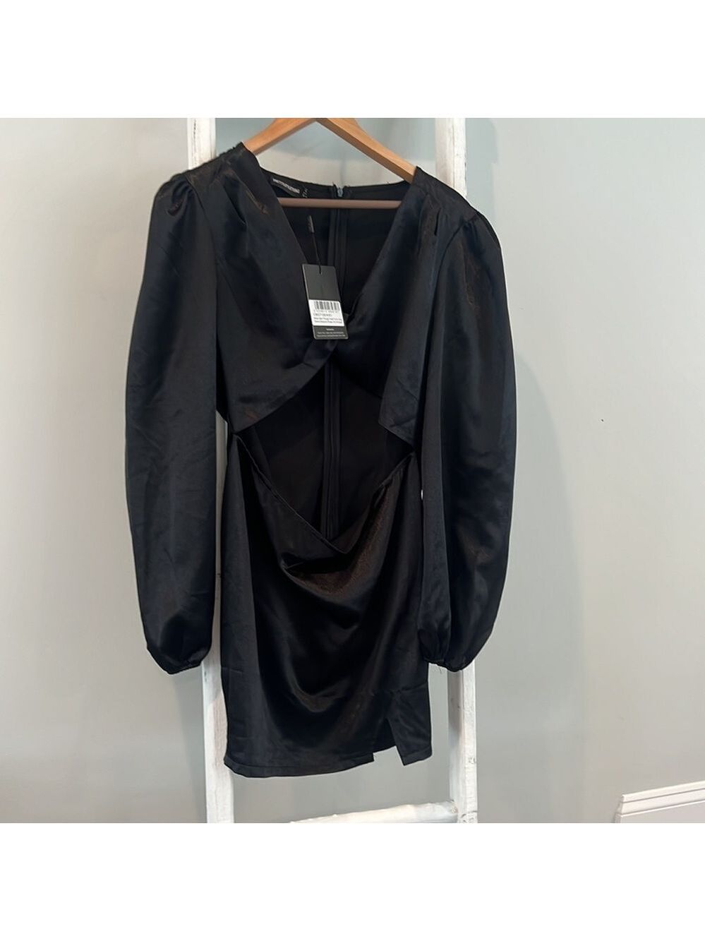 PRETTYLITTLETHING nwt black satin plunge twist front cut out bodycon dress 12 - Picture 2 of 10